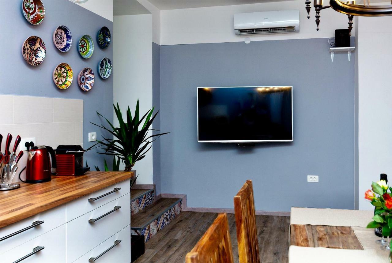 Happy Casa Oldtown Boutique Apartment Koper Exterior photo